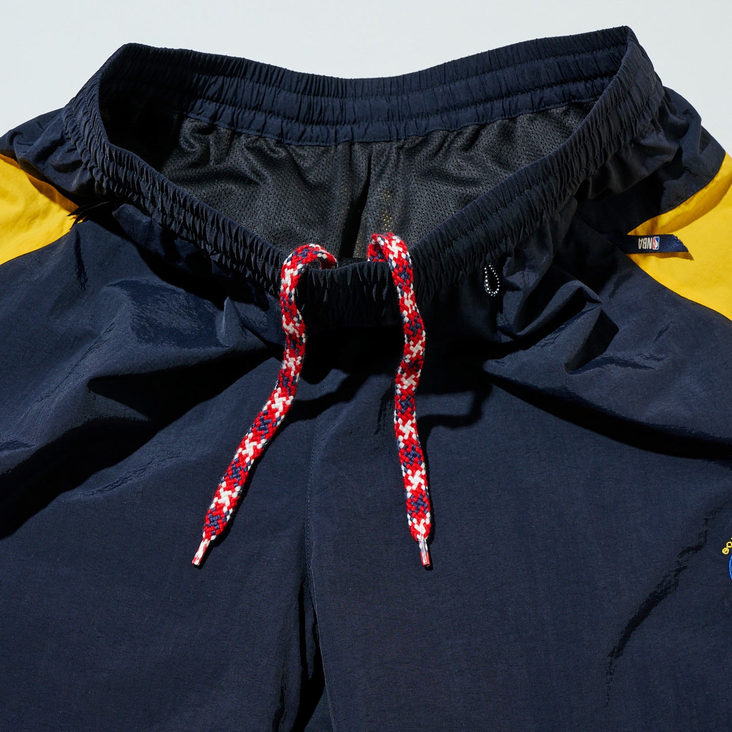 WINDBREAKER SHORT PANTS