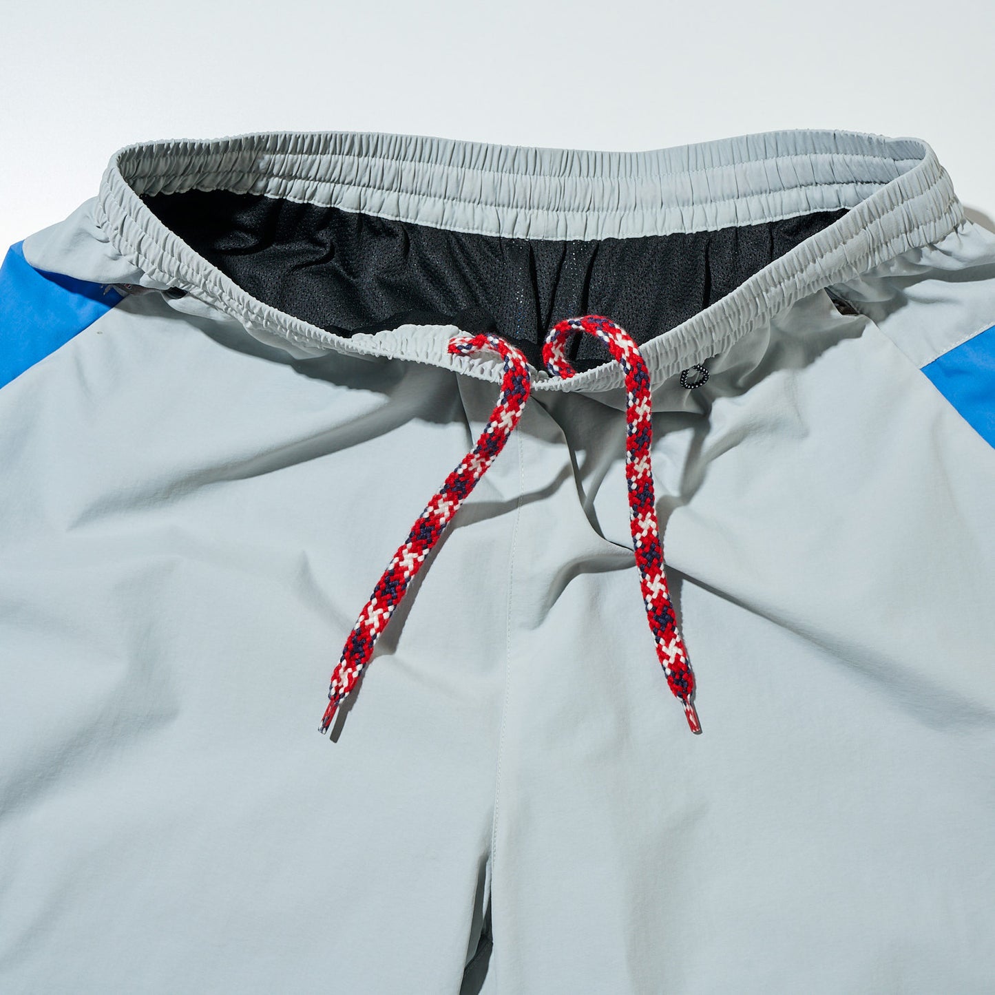 WINDBREAKER SHORT PANTS