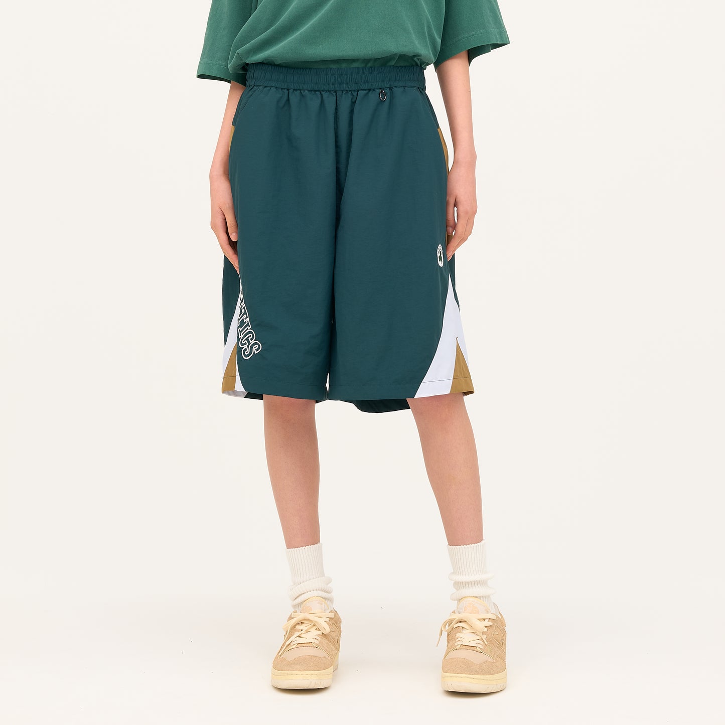 WINDBREAKER SHORT PANTS